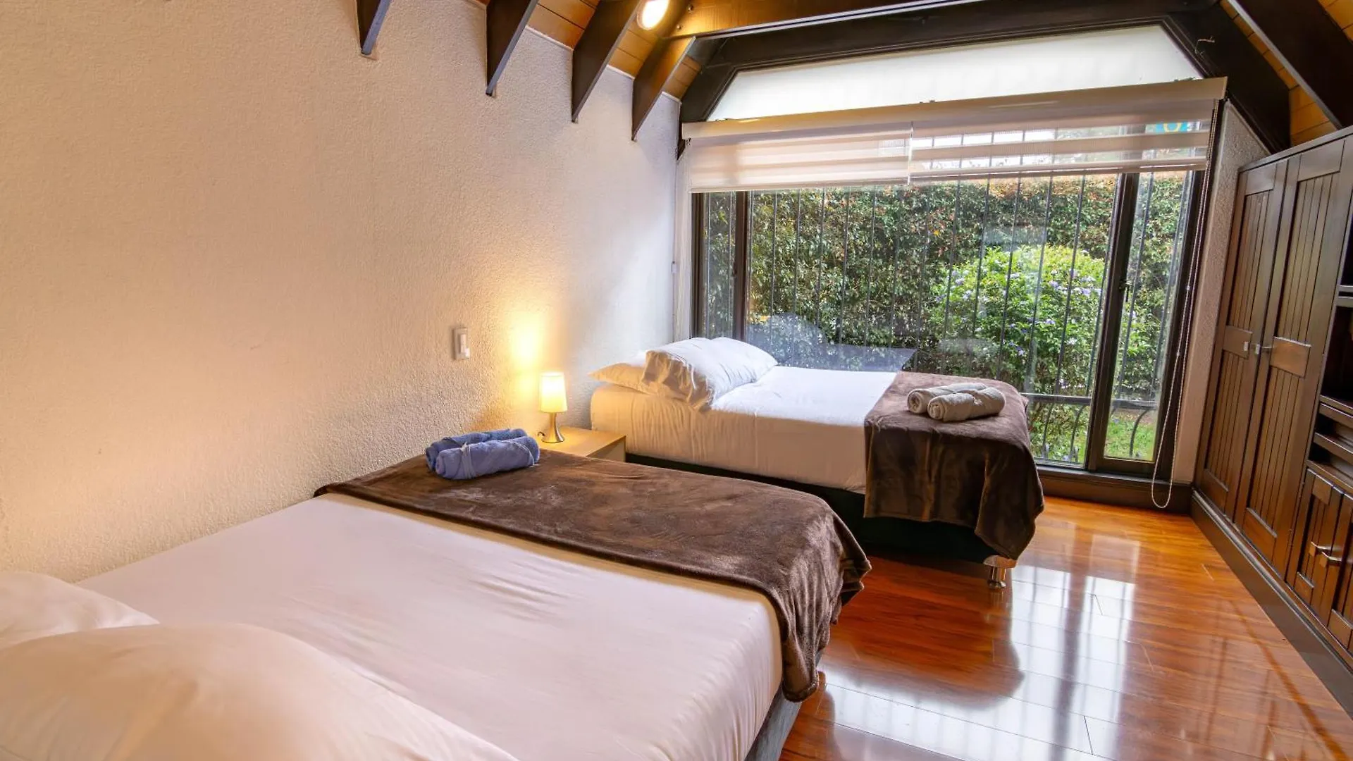 Boutique House, Chalet Suizo, Luxury Premium Stay Bogota 0*,  Colombia
