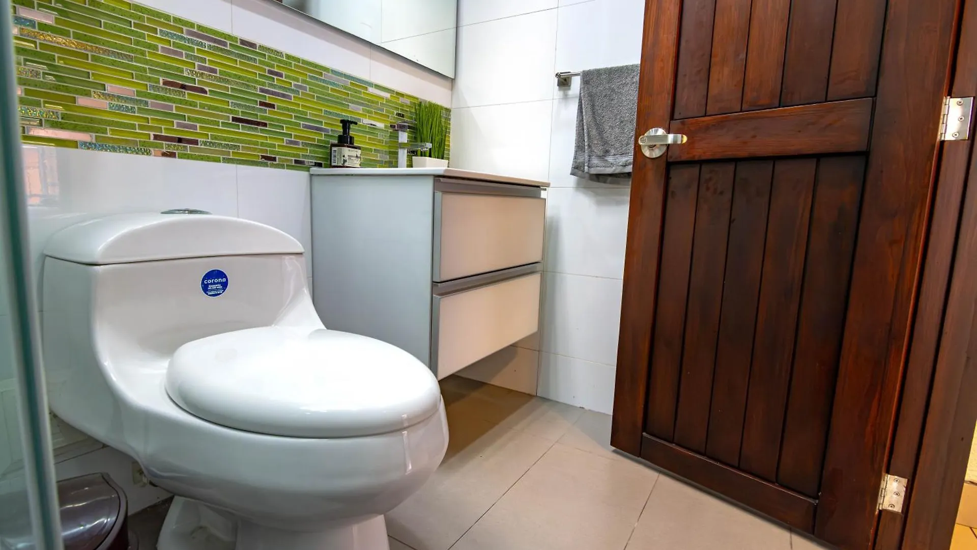 Boutique House, Chalet Suizo, Luxury Premium Stay Bogota Colombia