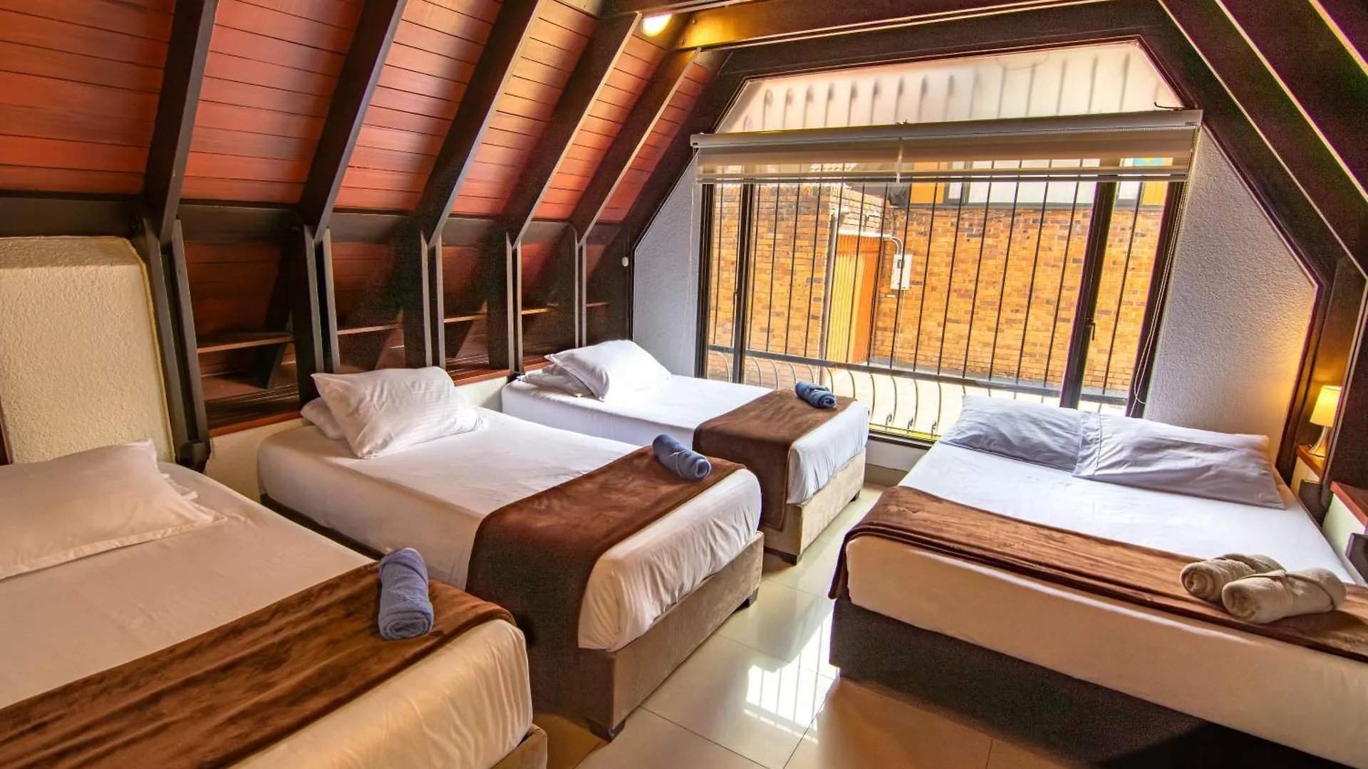 Boutique House, Chalet Suizo, Luxury Premium Stay Bogota 0*,